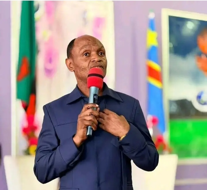 BISHOP JOHN GENERAL CLAIMS HE WAS STRIPPED AT GUNPOINT IN ALLEGED K1 MiLLION EXTORTION PLOT.