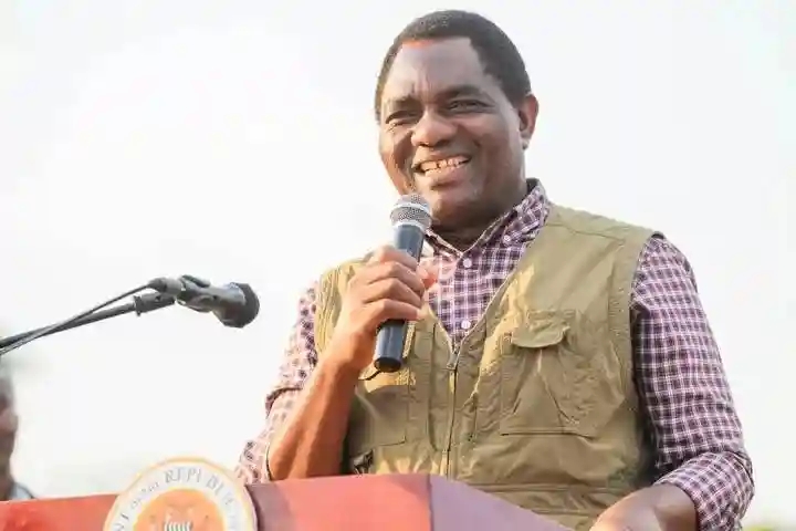 We know you want to sell maize, but we want you to sell grain that is dry, Hichilema tells farmers