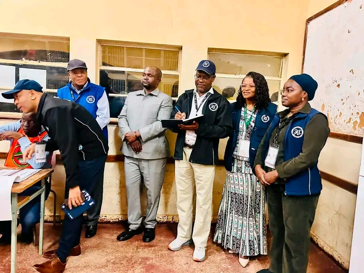 SEOM leadership observes opening of polling stations in Lusaka, as Zambia votes