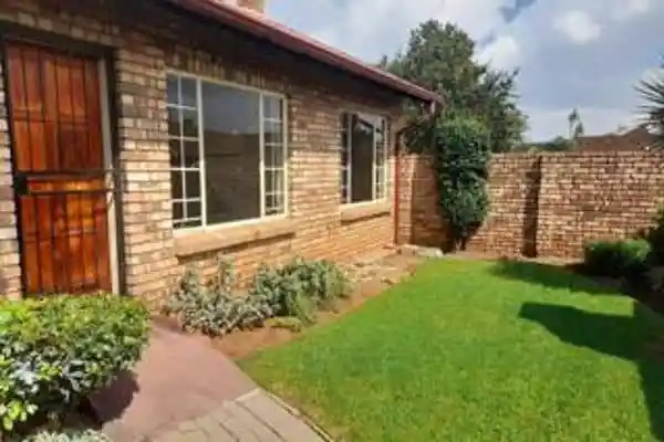 “I Built Rental Houses But They Stayed Empty for Months Until I Discovered What Was Chasing Tenants Away ” Chongwe Landlord Shares Experience