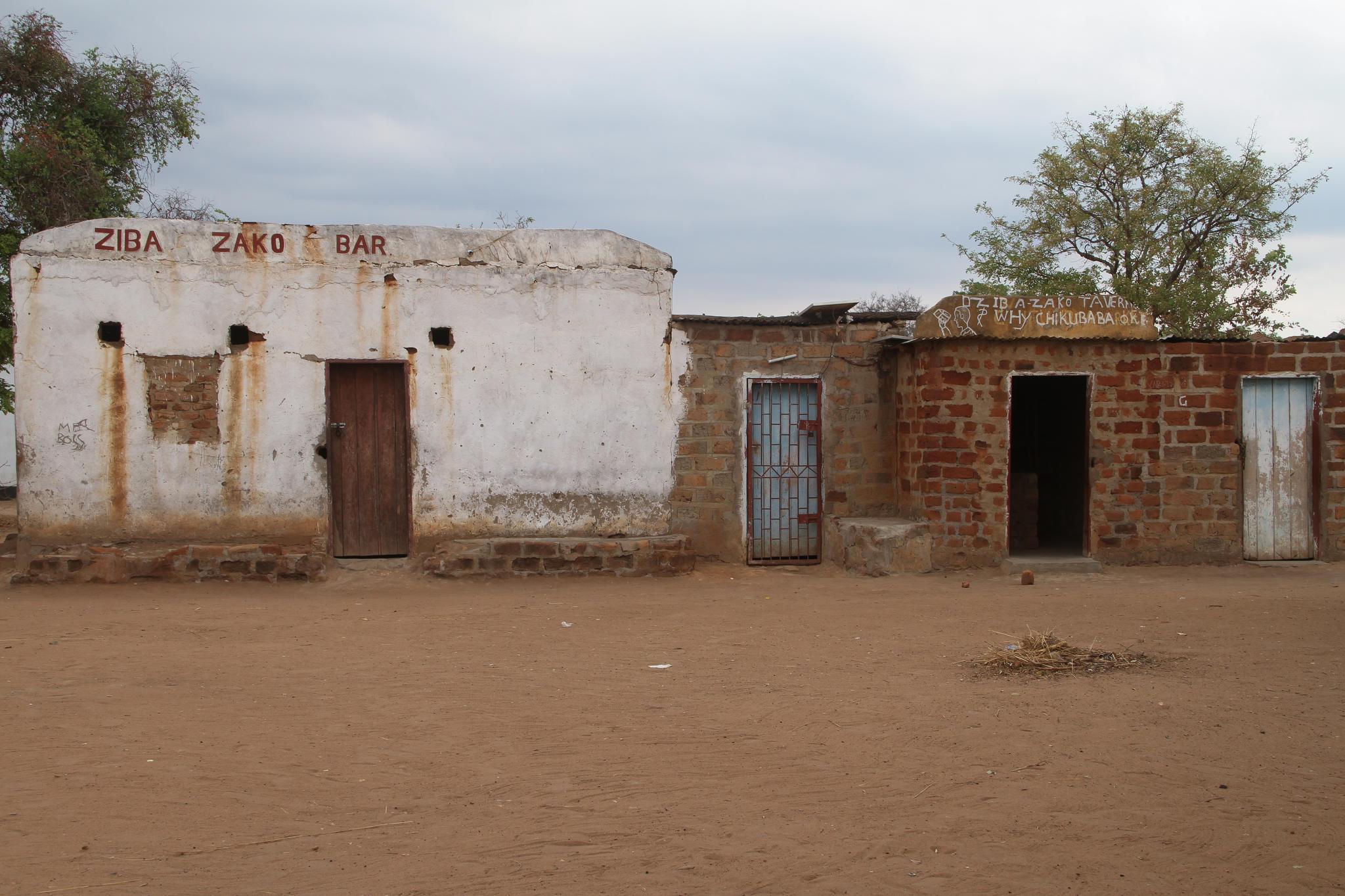 Mushrooming of bars & shops in front of houses fueled by poor regulation
