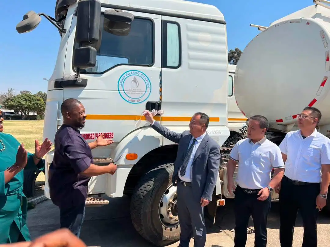 KINGLONG MOTORS HANDS OVER 100 FUEL TANKERS TO EMPOWER 12,000 YOUTHS