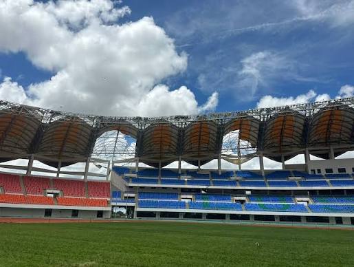 The Ministry of Sports fails to find a local contractor for the K2.6m Heroes stadium roof repair