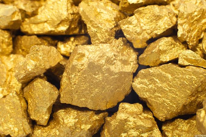 Why is there no official gold production data from Kasenseli gold mine nearly 2 years after reopening?