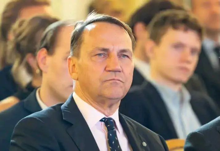 POLAND DEMANDS AN APOLOGY AFTER RUSSIAN HELICOPTER CROSSES BORDER
