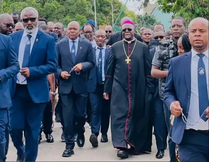 A SHORT MORNING POEM TO MY SHEPHERD ALICK BANDA – Fred M’membe
