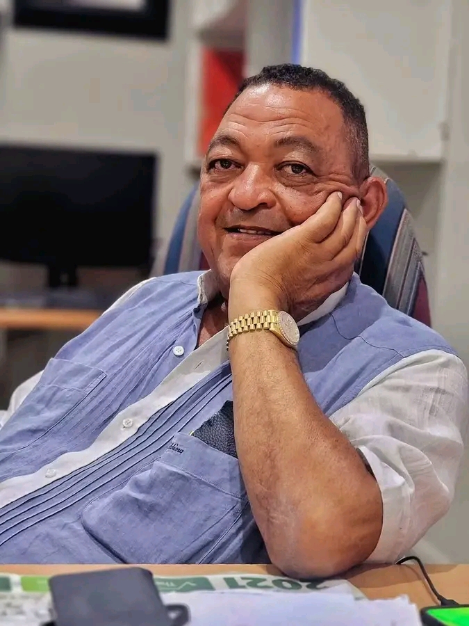Police detain businessman Findlay