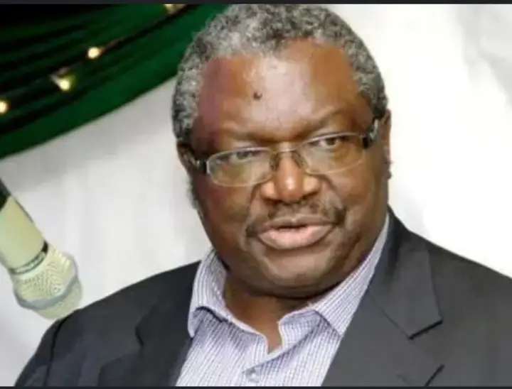 FDD PRESIDENT CHIFUMU BANDA DECLINES TO CONTEST PRESIDENCY