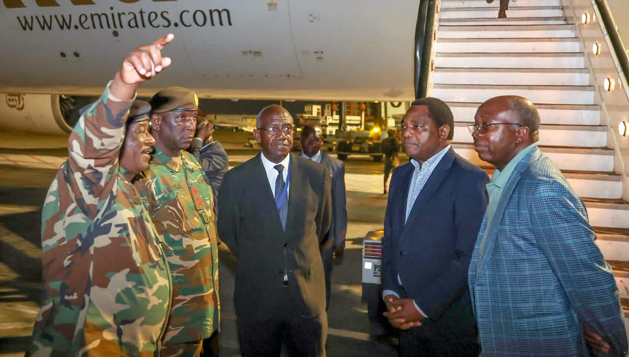 HH departs for two-day working visit to UAE