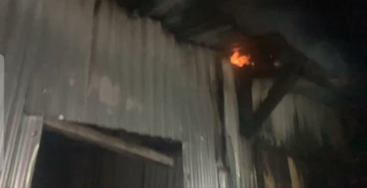 BREAKING: FIRE GUTS PLATINUM COURIER SERVICES IN KAZUNGULA