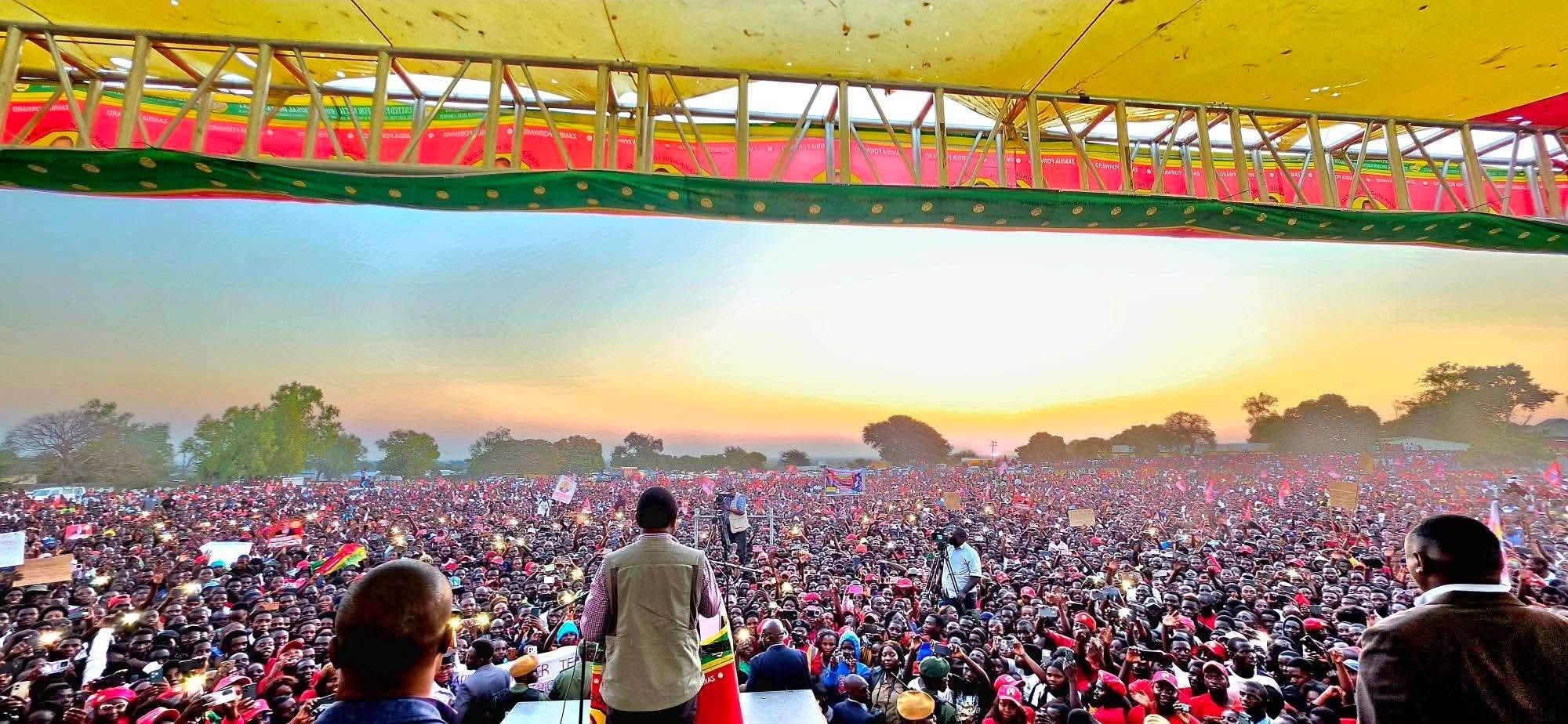 Zambia : President Hichilema Commits To Upgrade Senanga Feeder Roads