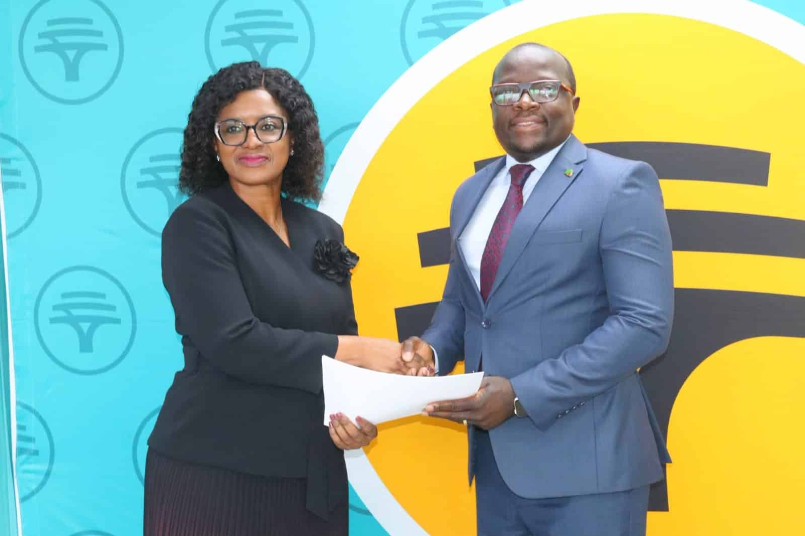 FNB employees to get 11% salary increase