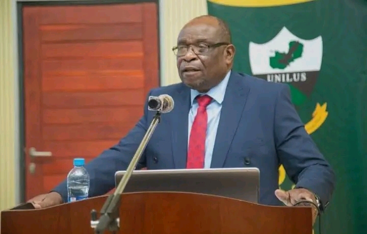The Constitutional Court has ordered Auditor General Ron Mwambwa to vacate his office for being above the retirement age